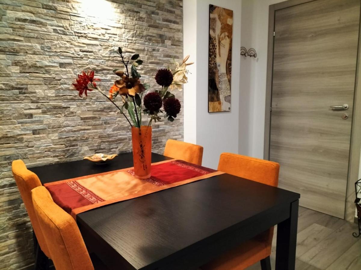 Ferienwohnung La Casa Di Ale Aci Castello Exterior foto